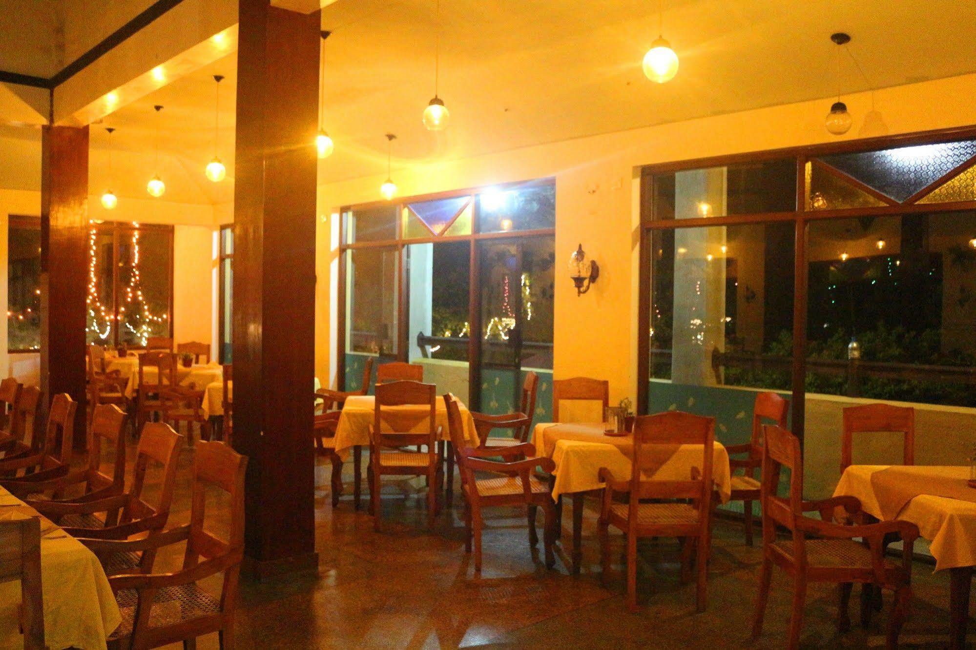 אהנגאמה Ocean Dreams Hotel מראה חיצוני תמונה
